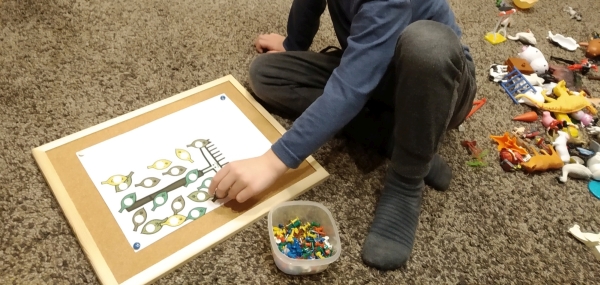 Finommotorika térképtűvel